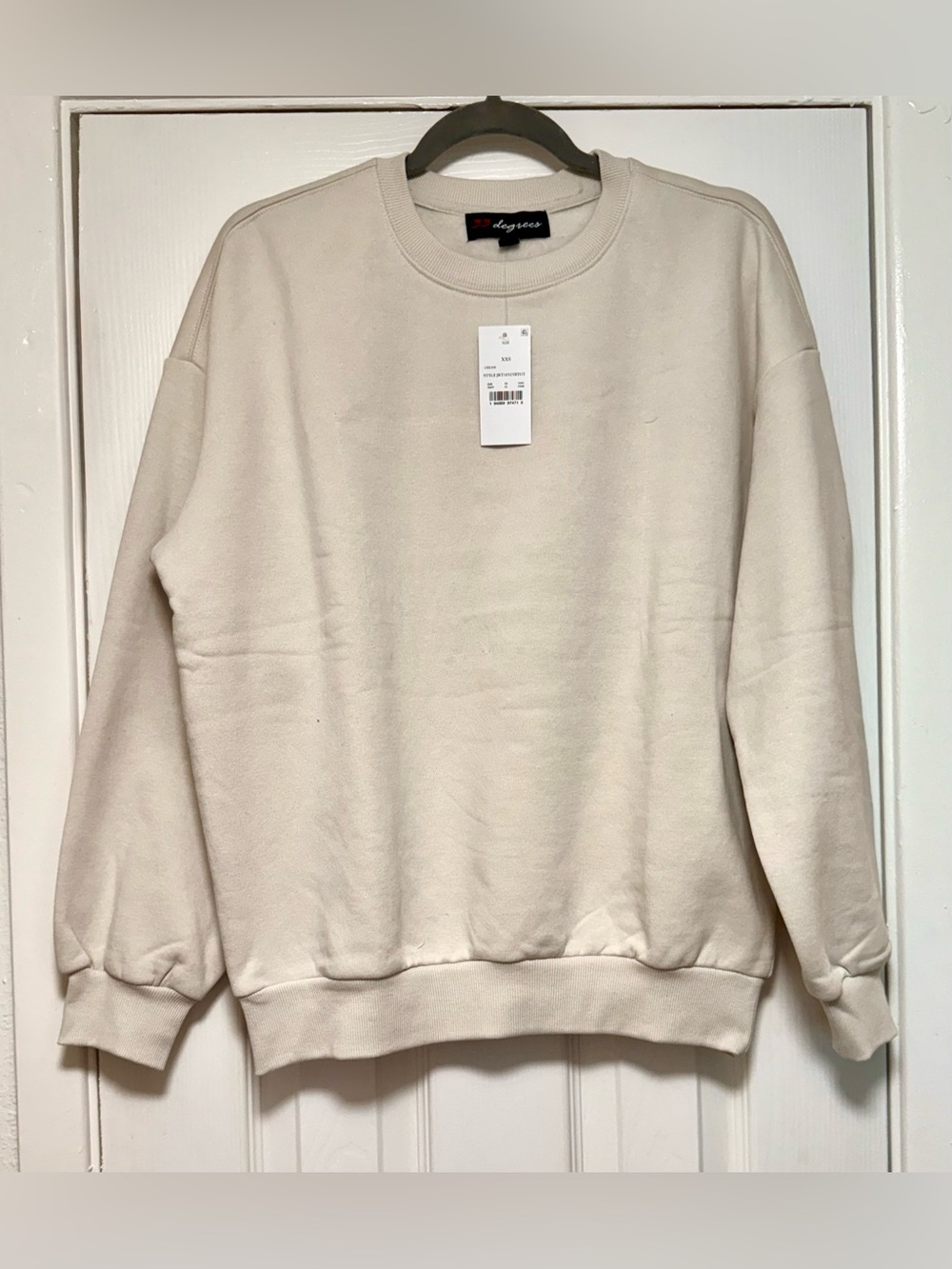 33 Degrees Women's Crewneck Sweater in Light Cream